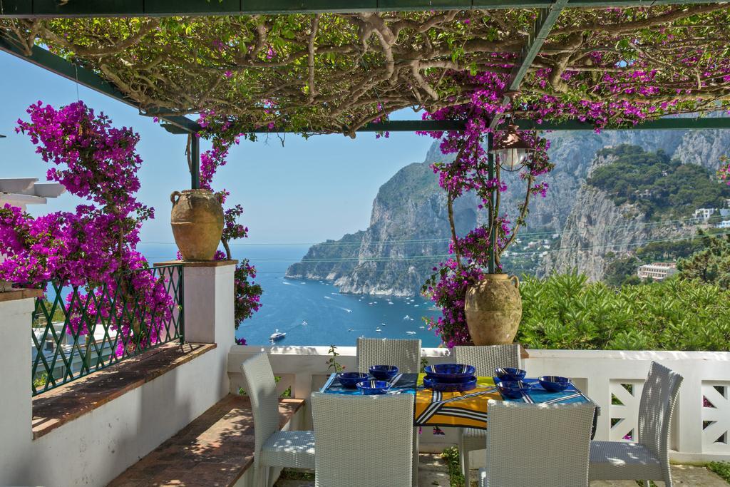 Villa Mariuccia Capri Room photo